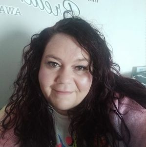 Meet your Posher, Charmaine